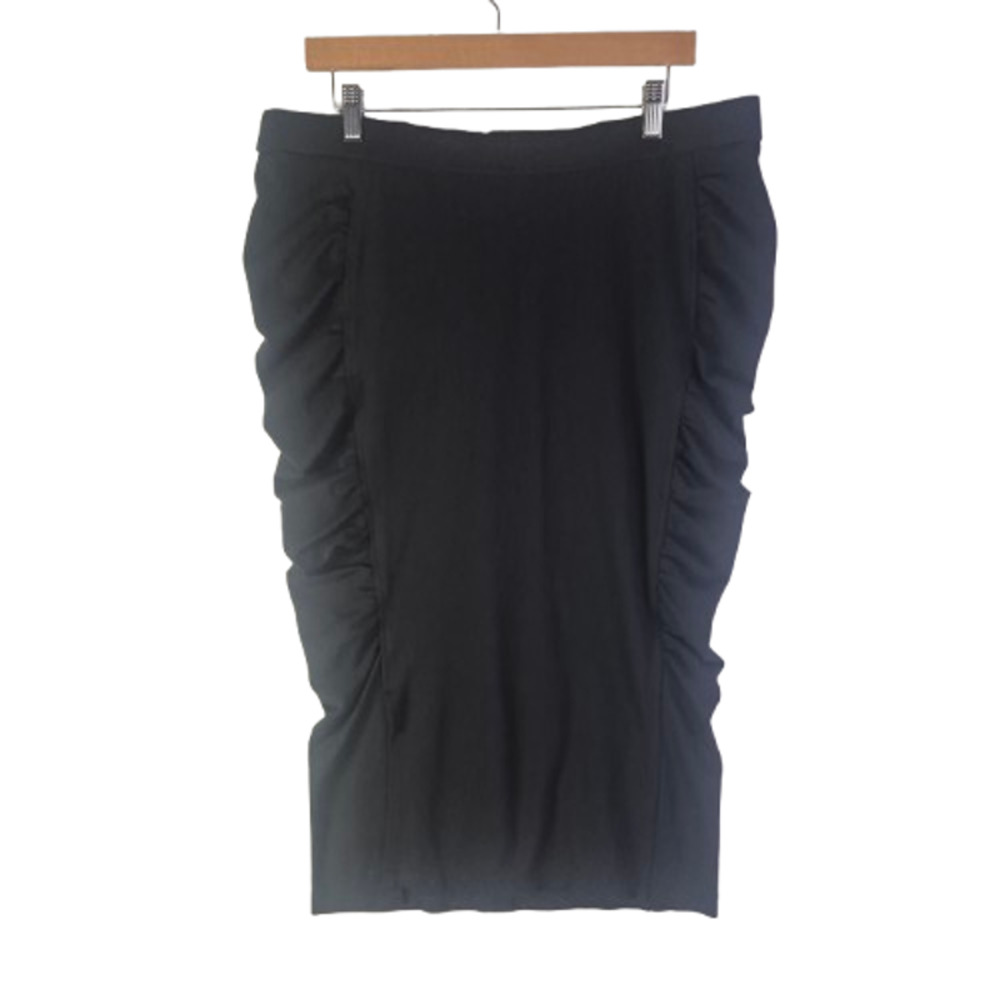 TORRID Black Ruched Sides Stretch Midi Skirt Womens Plus Size 1